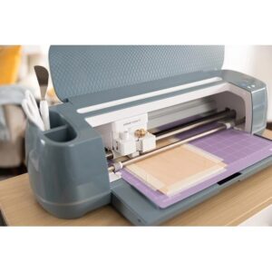 Cricut maker 4 machine-2