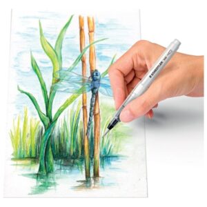 Kist za boje sa spremnikom za vodu 4 komada primjer