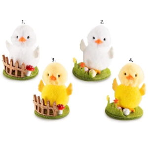 Uskrsni pilić na travi s dekoracijama 7.5 cm