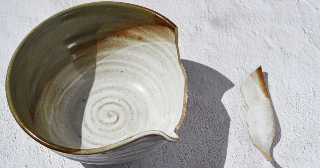 Vodič za kućnu varijantu kintsugija - razlomljena posuda