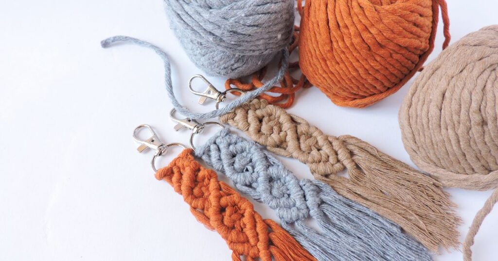 Macrame za početnike 5 Makrame projekti za početnike - privjesci