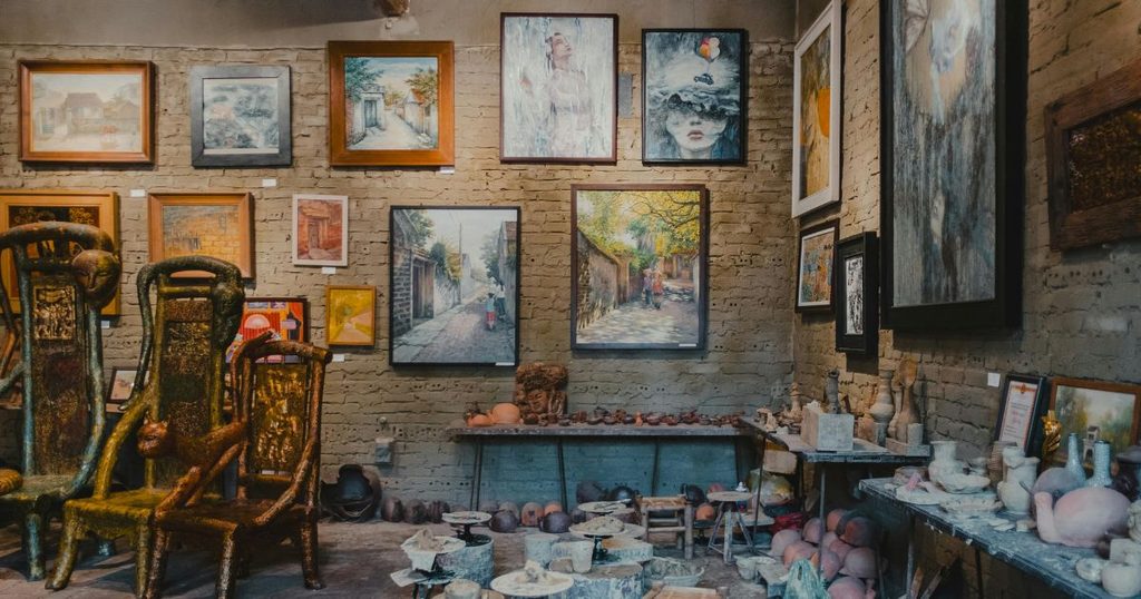 Kako zaštititi gotov rad: koji lak za koji projekt i kako ga nanijeti 7 Lak kao zadnji korak svakog projekta - atelier sa slikama, restauriranim namještajem i keramičkim i glinenim ukrasima